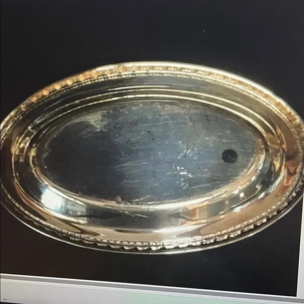 VTG Silverplate oval bread/fruit dish/tray